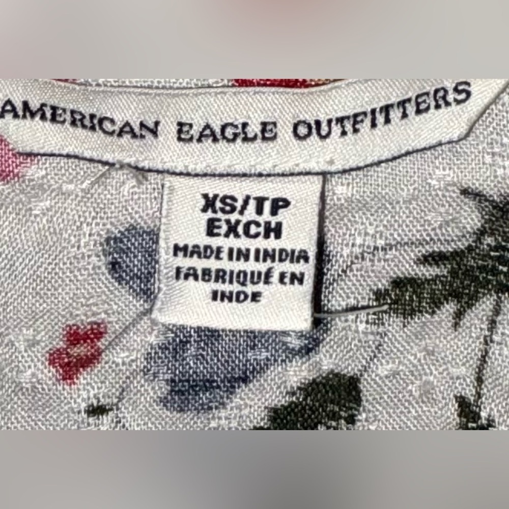 American Eagle Outfitters Floral Romper - Picture 7 of 7